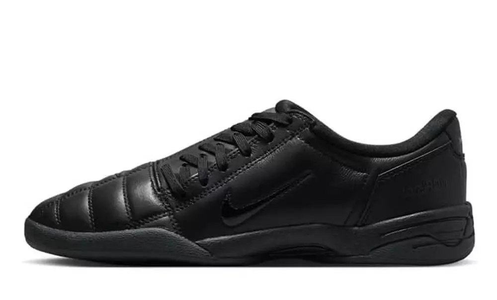 Nike Total 90 III Triple Black