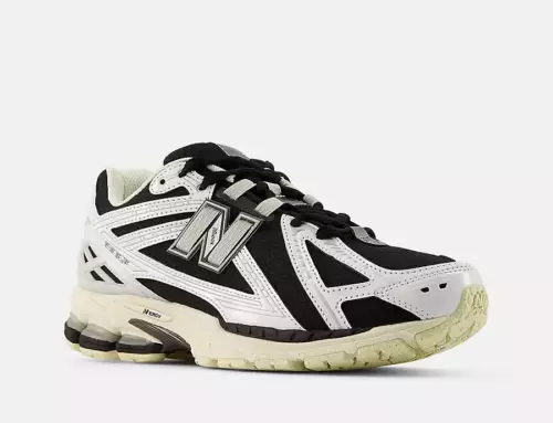 La New Balance 1906R dévoile son look « Cookies And Cream »