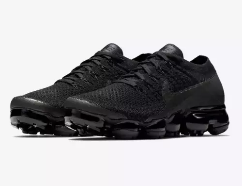 La Nike Air Max Plus VII « Black » s’apprête à faire son entrée
